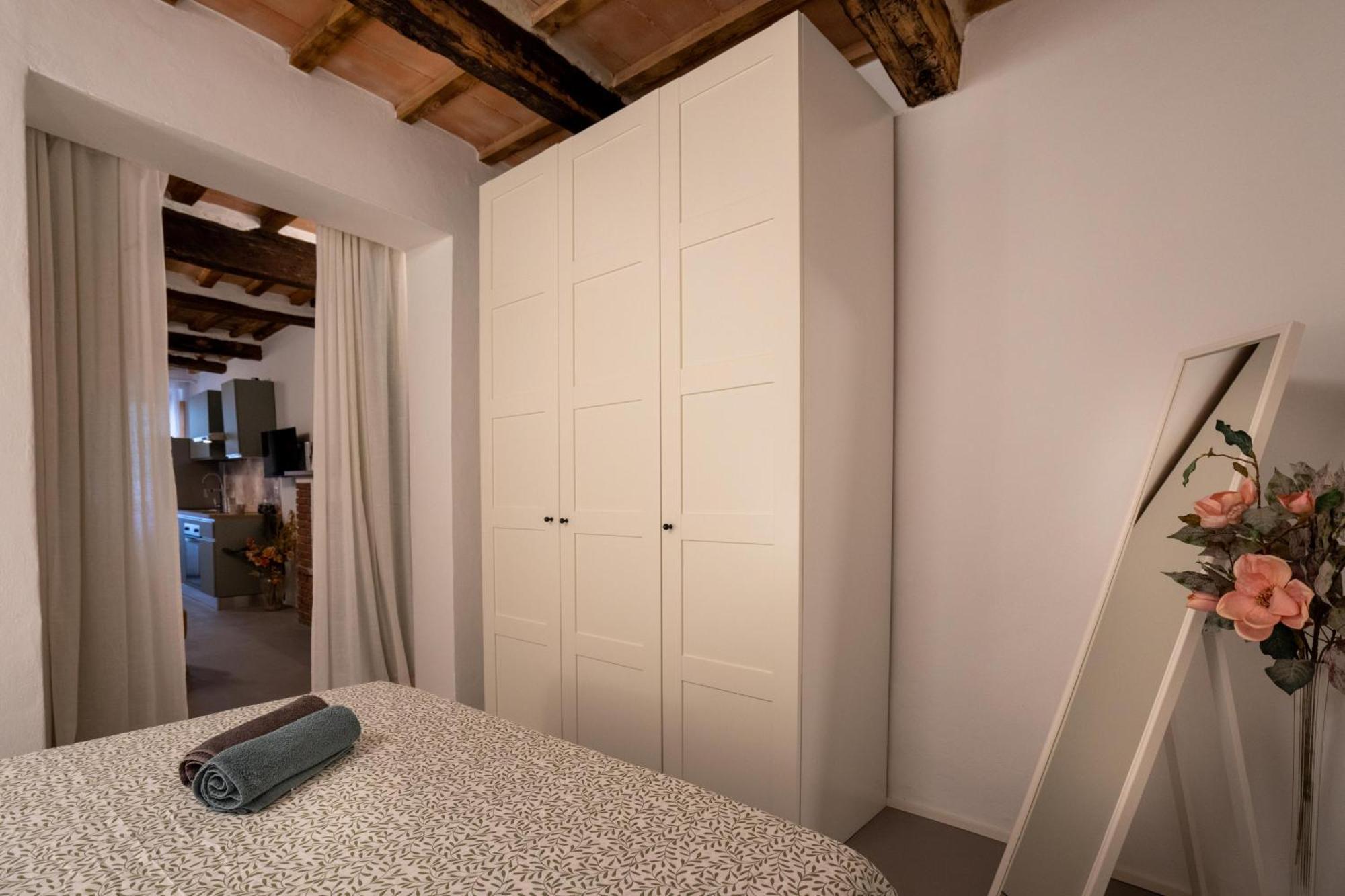 Appartamento La Casa Di Anna Abbadia San Salvator Esterno foto